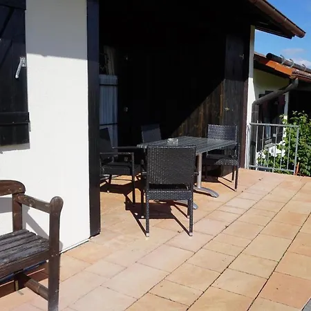 Feriendorf Hochbergle Haus 32 Casa de Férias